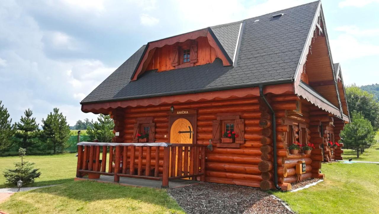 Ubytovanie Koliba Pacho - Zrub Anicka Prievidza Exterior foto