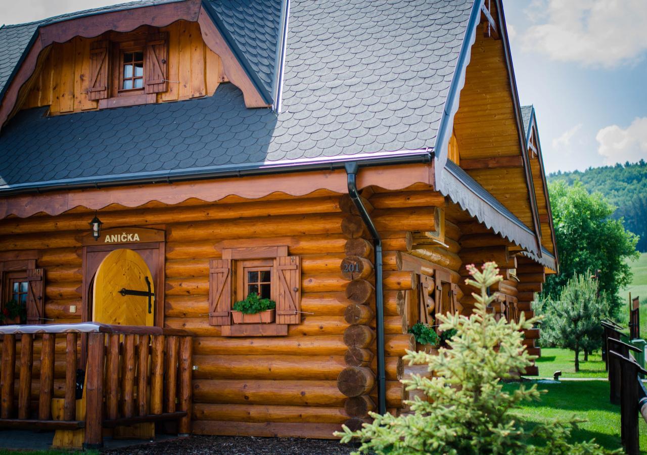 Ubytovanie Koliba Pacho - Zrub Anicka Prievidza Exterior foto